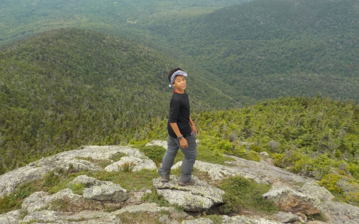 teens gain leadership skills on outdoor course